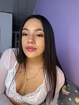 Stripchat Live Sex Cam of Marianahb-e