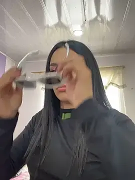 Stripchat Nude Webcam of Marianahb-e