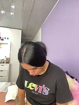 Stripchat Adult Webcams of Marianahb-e