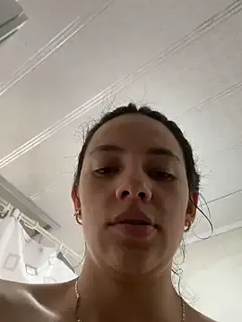 Stripchat Nude Webcam of Marianahb-e