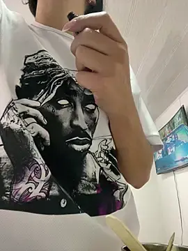 Stripchat Live Porn of Marianahb-e