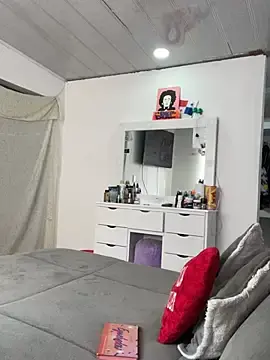 Stripchat Live Sex of Marianahb-e
