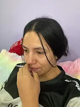 Stripchat Adult Webcams of Marianahb-e
