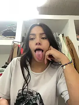 Stripchat Adult Webcams of Marianahb-e
