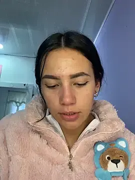 Stripchat Sex Cam of Marianahb-e