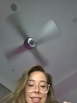 Stripchat Live Sex of SashaJade_