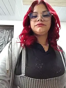 Stripchat Best live sex cam show of IamAlana_