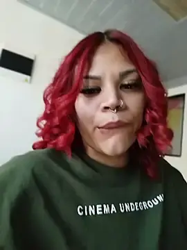Stripchat Live Sex Cam of IamAlana_