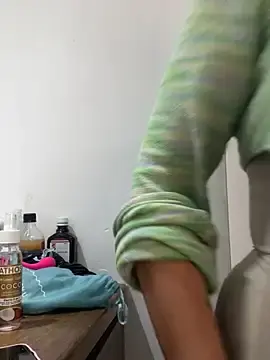 Stripchat Sex Cam of star_anastasia