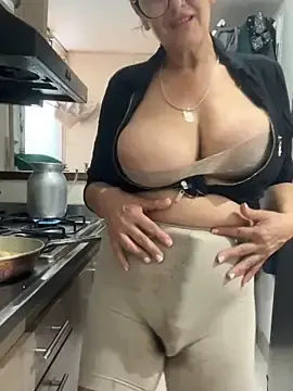 Stripchat Free Live Porn of star_anastasia
