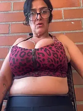 Stripchat Sex Cam of star_anastasia