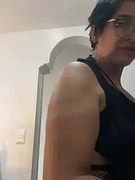 Stripchat Sex Cam of star_anastasia