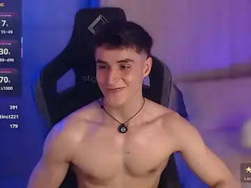 Stripchat Live Sex of thomklein