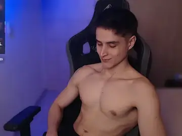 Stripchat Free Porn Cam of thomklein