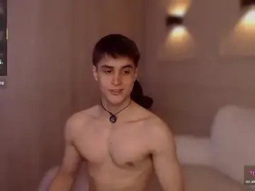 Stripchat Live Sex Cam of thomklein