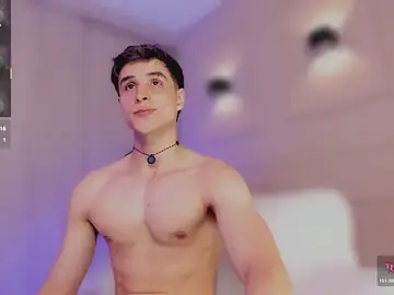 Stripchat Adult Webcam of thomklein