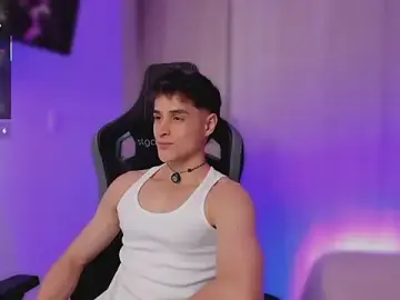 Stripchat Live Sex of thomklein