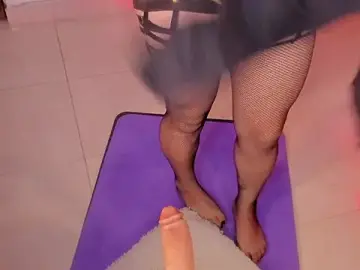 Stripchat Best live sex cam show of GalaxGnn_