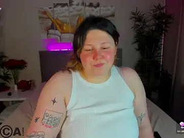 Stripchat Free Porn Cam of Ruth_Oliver
