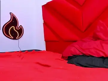 Stripchat Free Live Porn of chris_red18