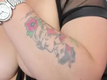 Stripchat Watch Live Sex Cams of kaory_azumi