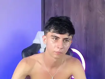 Stripchat Nude Webcam of Demian_cute18