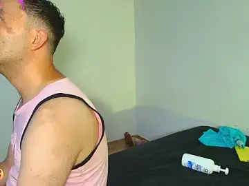 Stripchat Free Porn Cam of JeremmyAndStacy