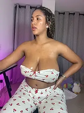 Stripchat Watch Live Sex Cams of Mia_sweet80