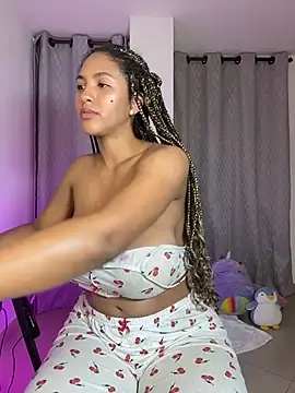 Stripchat Sex Cam of Mia_sweet80