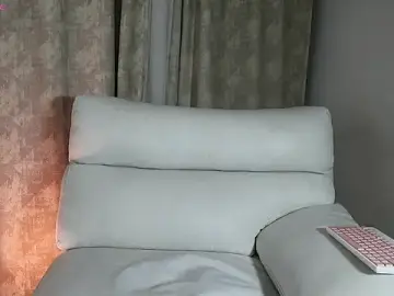 Stripchat Watch Live Sex Cams of Mia_sweet80