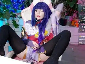 Stripchat Live Sex of cutelittlepuff