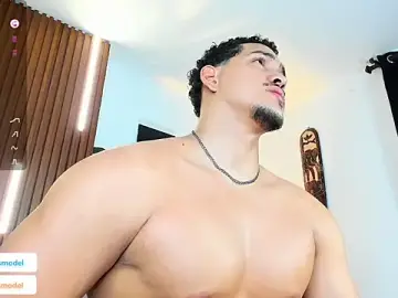 Stripchat Live Sex of lucasanto_