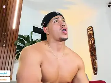 Stripchat Live Porn of lucasanto_