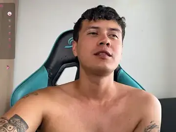 Stripchat Live Porn of LeaneSeb