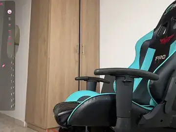 Stripchat Watch Live Sex Cams of LeaneSeb