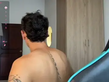 Stripchat Sex Cam of LeaneSeb