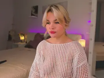 Stripchat Adult Webcam of ShyEmma_