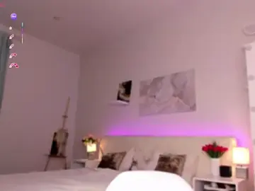 Stripchat Best live sex cam show of ShyEmma_