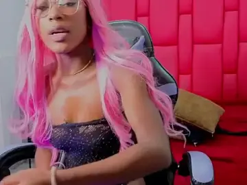 Stripchat Free Live Porn of deyy_madissonn