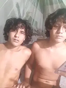 Stripchat Free Live Porn of pedrodavid_