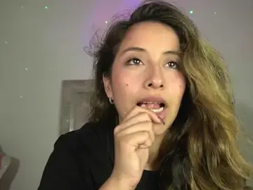 Stripchat Live Porn of little-Emma