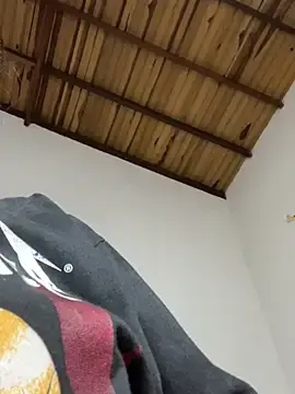 Stripchat Watch Live Sex Cams of little-Emma