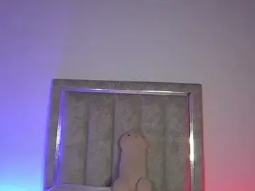 Stripchat Nude Webcam of little-Emma