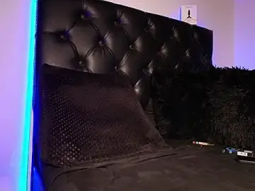 Stripchat Best live sex cam show of James1lee_