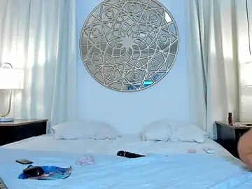 Stripchat Watch Live Sex Cams of Ramona_Flower