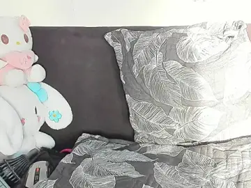 Stripchat Watch Live Sex Cams of Eirlysx