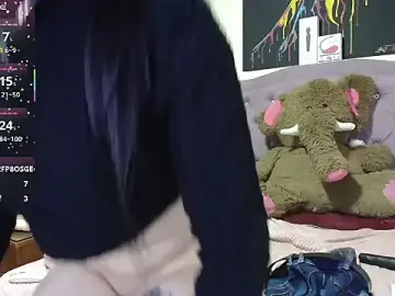 Stripchat Adult Webcam of Emmie_Hot