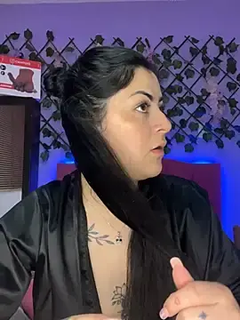 Stripchat Adult Webcam of Emmie_Hot
