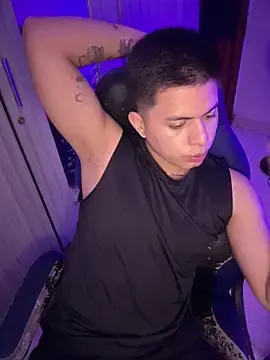 Stripchat Adult Webcams of Niicky1_