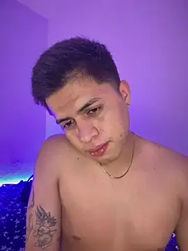 Stripchat Live Porn of Niicky1_